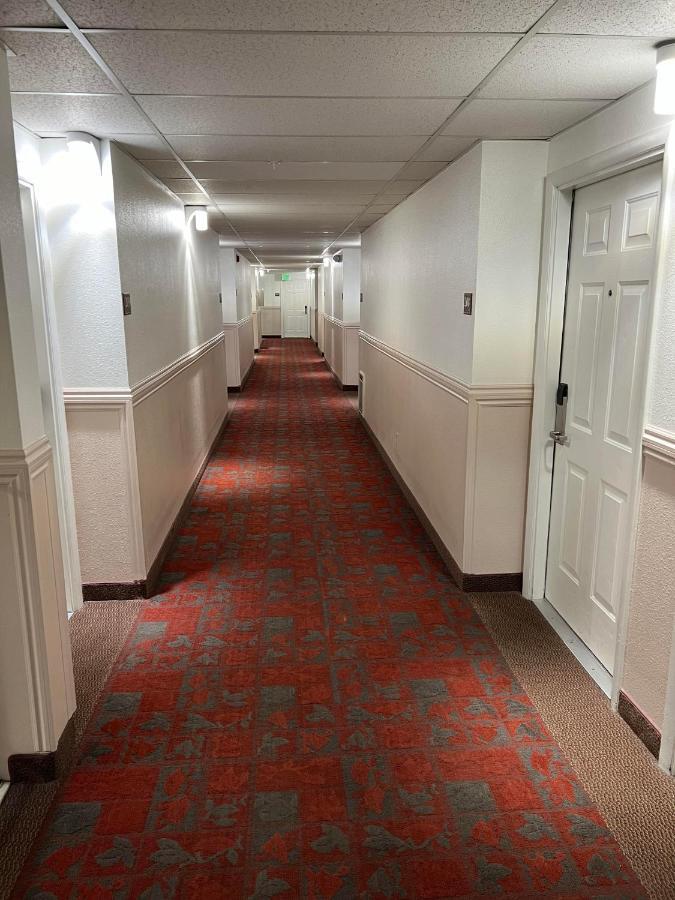 Oquirrh Mountain Inn Tooele Zewnętrze zdjęcie